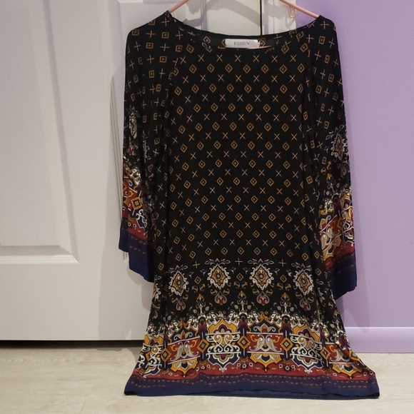 Print Dress - Picture 2 of 14